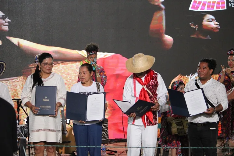 Docentes y actores de la cumbia reciben reconocimiento del Mincultura